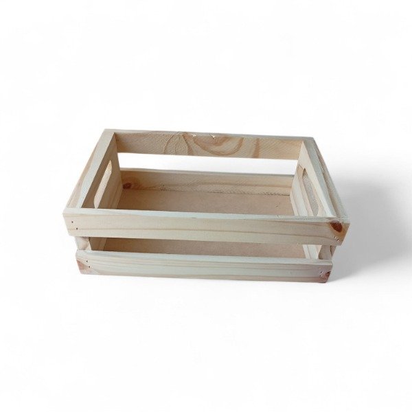 Producto - CAJON DE PINO 20 X 30 CM