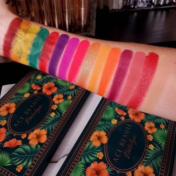 Producto - Nostalgia Palette Ace beaute