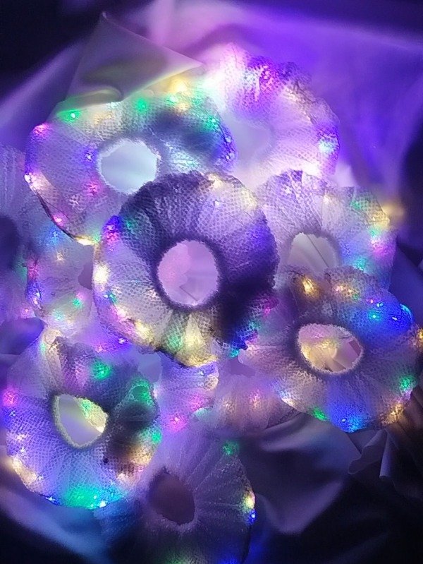 Producto - Scrunchies con luces x 35 unidades