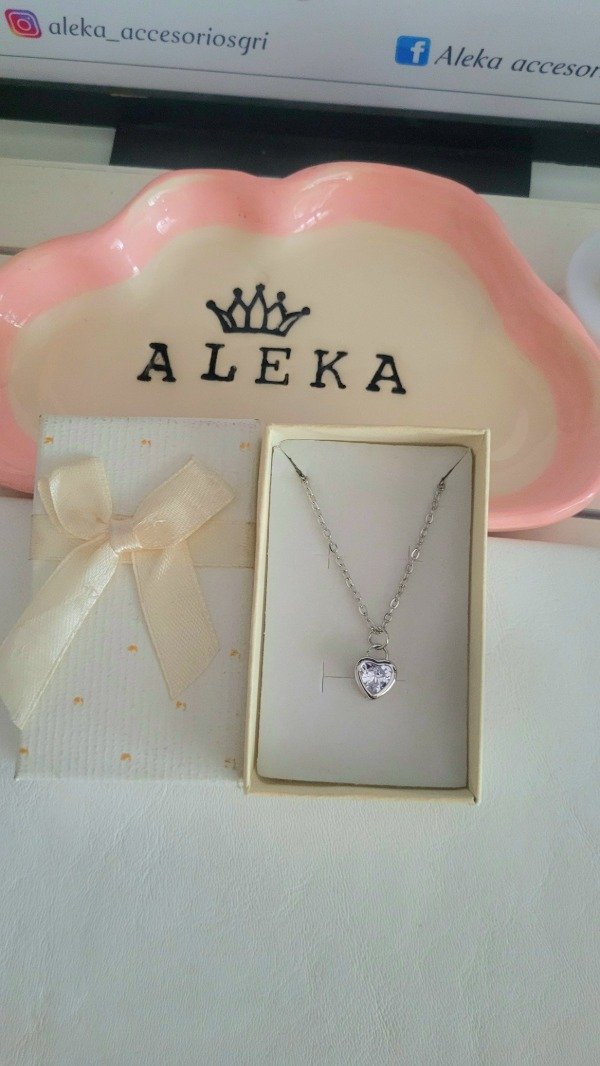 Producto - Collar corazón cubic de acero quirúrgico
