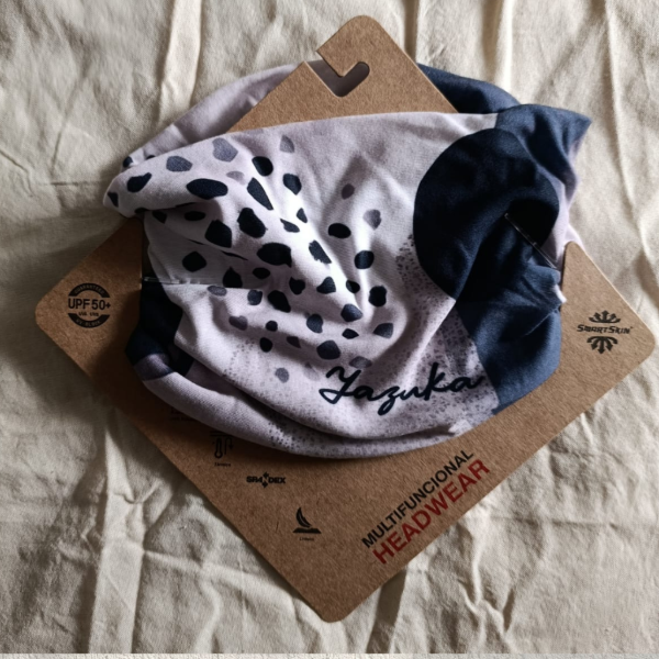 Producto - Cuellito multifunción Pintitas Yazuca