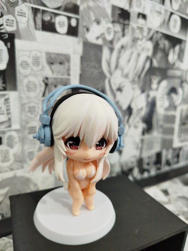 Producto - FIGURA CHIBI SUPER SONICO 10CM. MODELO 4