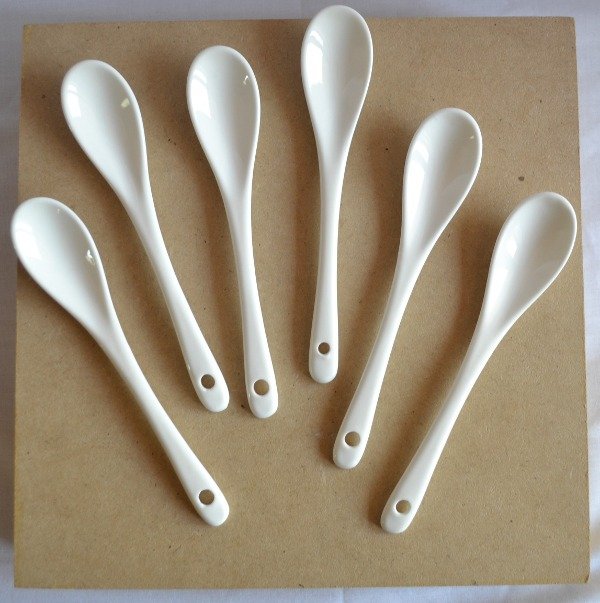 Producto - CUCHARAS DE PORCELANA