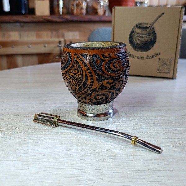 Producto - Mate coquito de calabaza con grabado láser 360 hojas