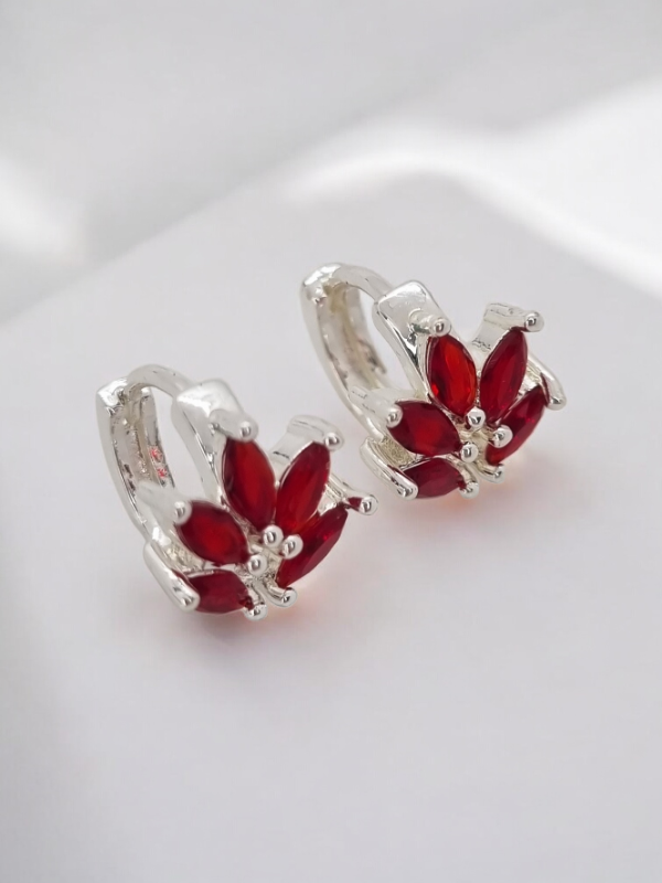 Producto - Aros acero blanco argollita aplique hoja gema color