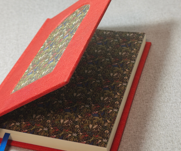 Producto - Cuaderno A5 Rojo - Tapa Dura - 240 páginas - 4