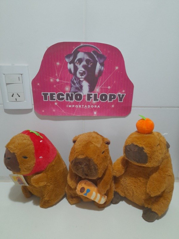Producto - Peluche capibara juguete