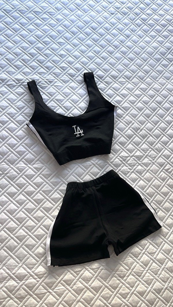 Producto - CONJUNTO LINEAS