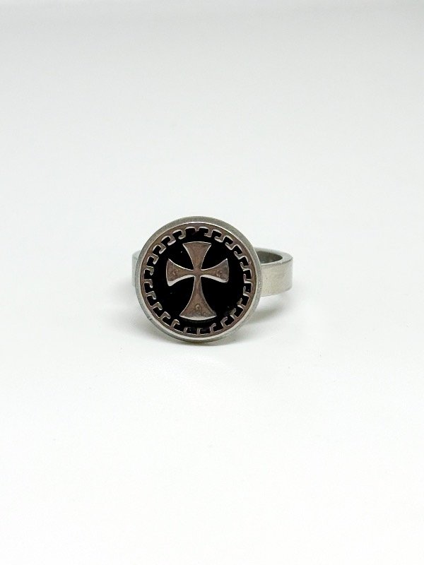 Producto - Anillo grueso acero quirúrgico dije cruz