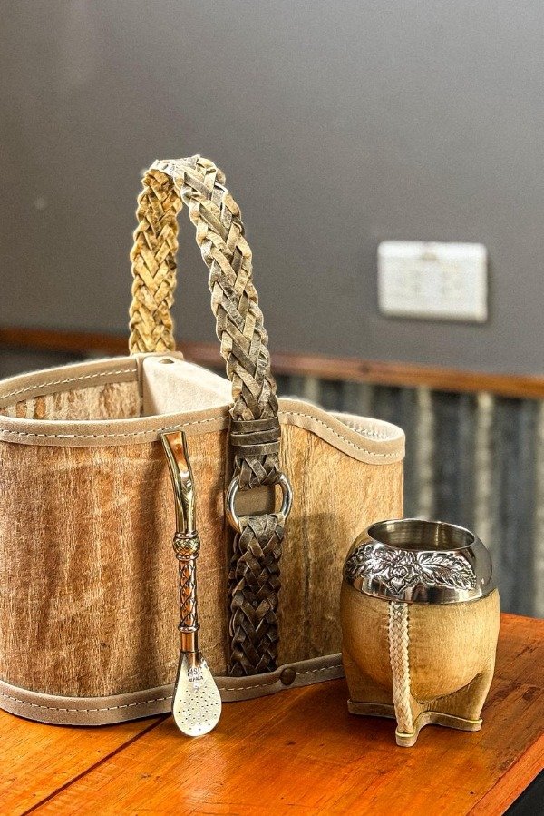 Producto - CANASTA URUGUAYA CUERO CRUDO