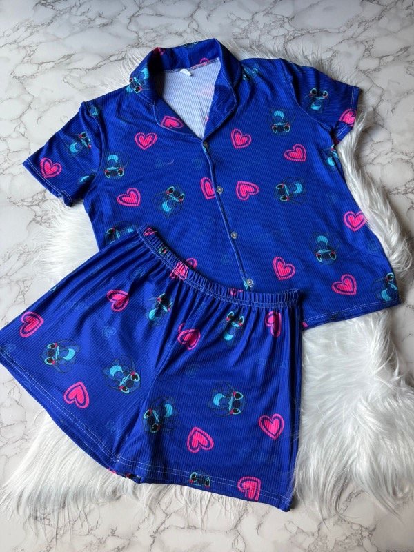 Producto - Pijama camisero animado morley - Stitch Corazones