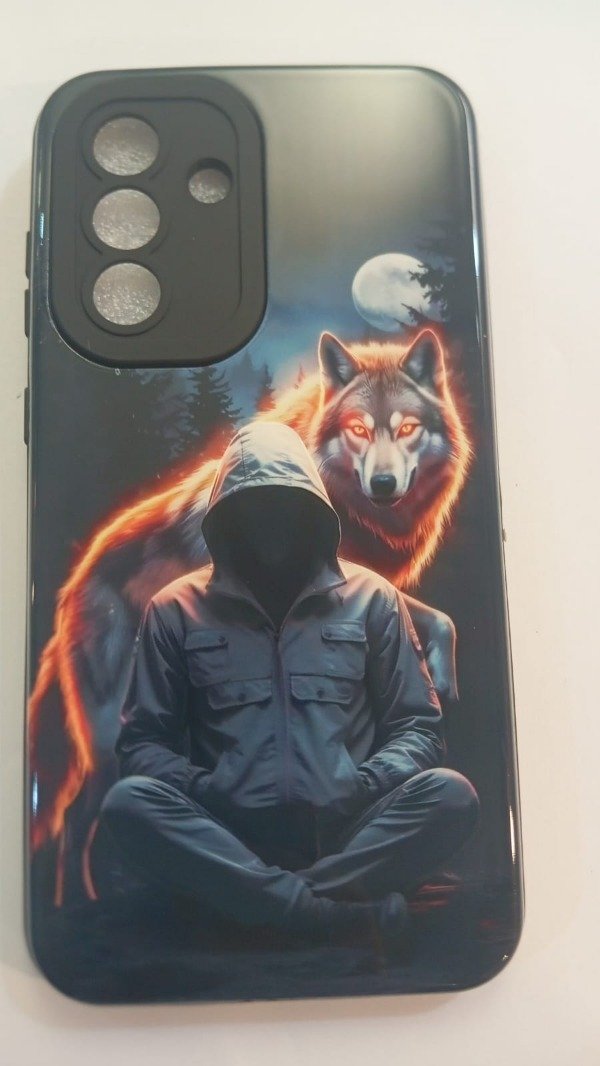 Producto - Funda Rígida Alto Impacto Lobo para Samsung A36