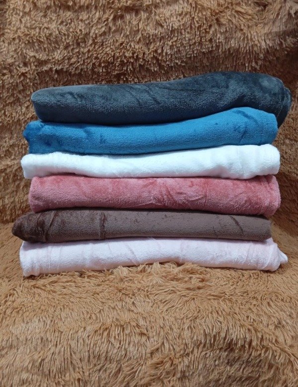 Producto - LINEA BLANCO Mantas plush lisas