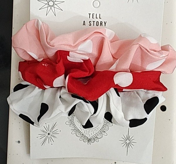 Producto - Scrunchies Pack x 3 a lunares