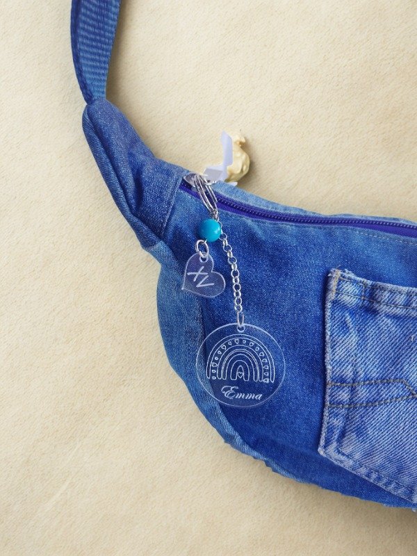 Producto - Llaveros 3,5cm con dije extra y piedrita