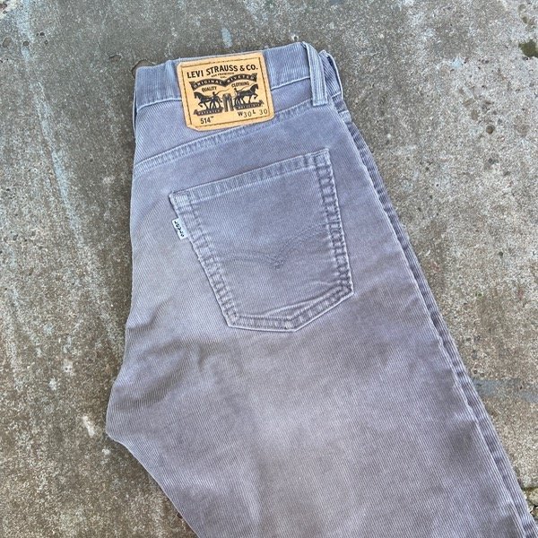 Producto - Pantalon de corderoy gris - Levis 514 T30