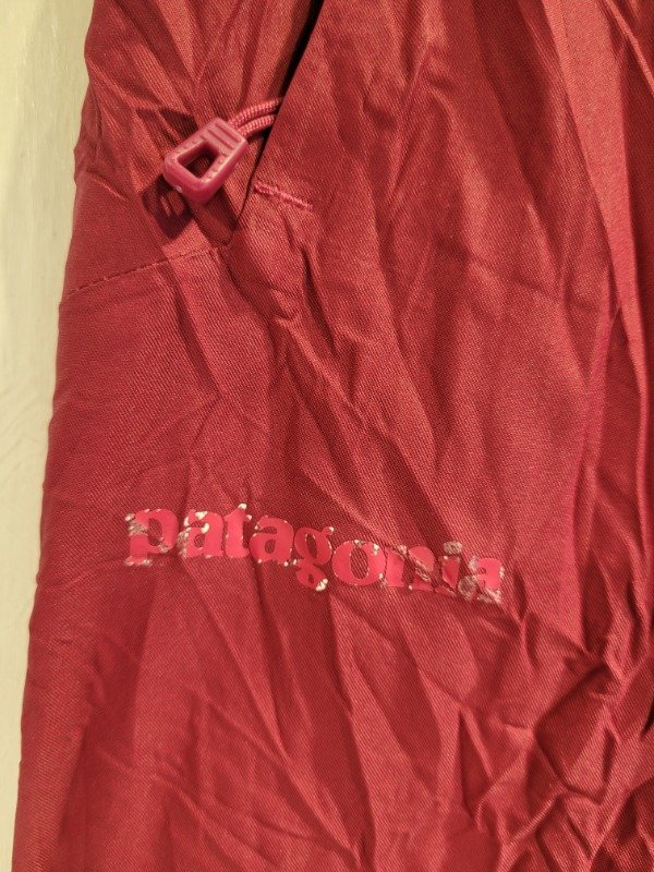 Producto - Pantalón de ski PATAGONIA bordeaux c/trampa de nieve- Talle XS-PRECIO: 300X - 1