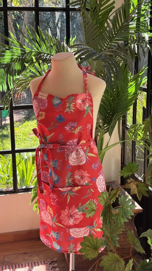 Producto - Delantal Mila rojo - 2