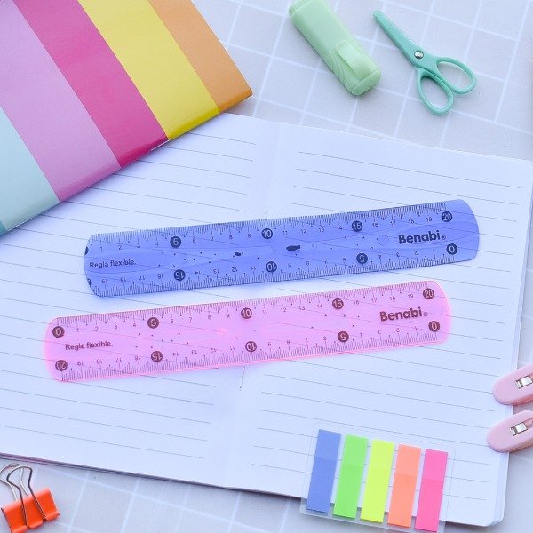 Producto - Regla flexible 20 cm
