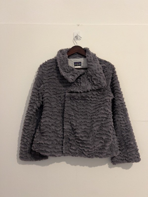 Producto - Campera Polar Patagonia de pelage edición discontinuada de 'Los Gatos', S fem