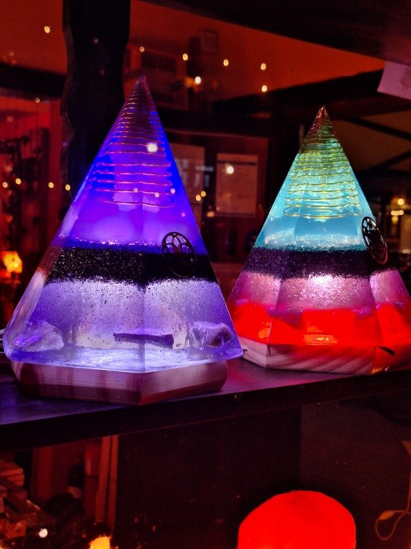 Producto - Lampara Piramide De Orgón Grande Hexagonal - 5