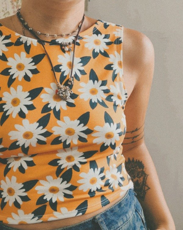 Producto - Musculosa Ana "Margaritas"