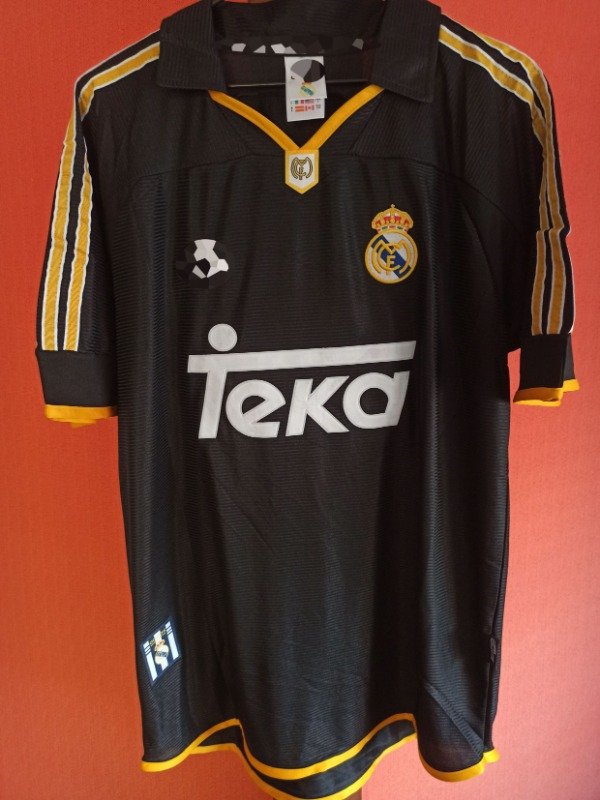 Producto - Camiseta Real Madrid Away 1999/01