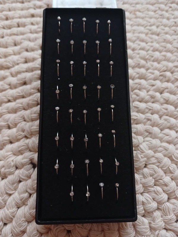 Producto - Piercing nostril argolla strass (unidad)