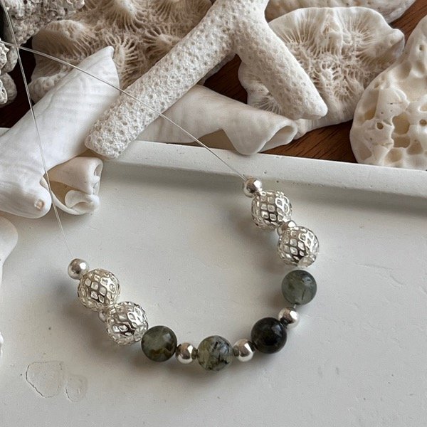 Producto - Collar Ocean Invisible Musgo