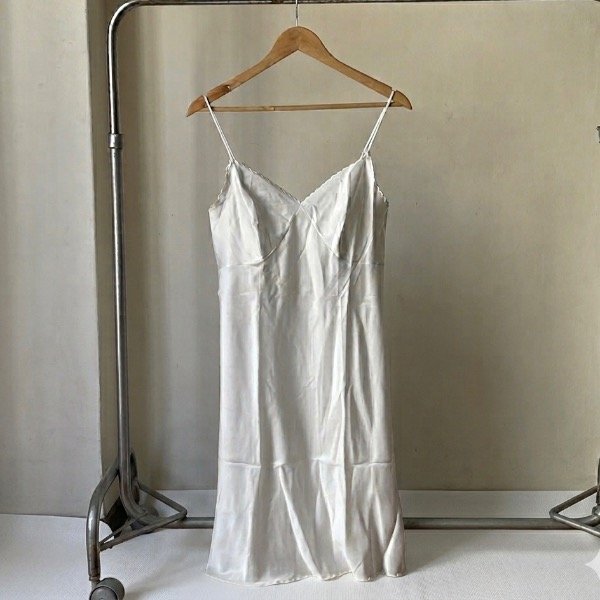 Producto - Vestido/Camison de Dior Barcelona vintage