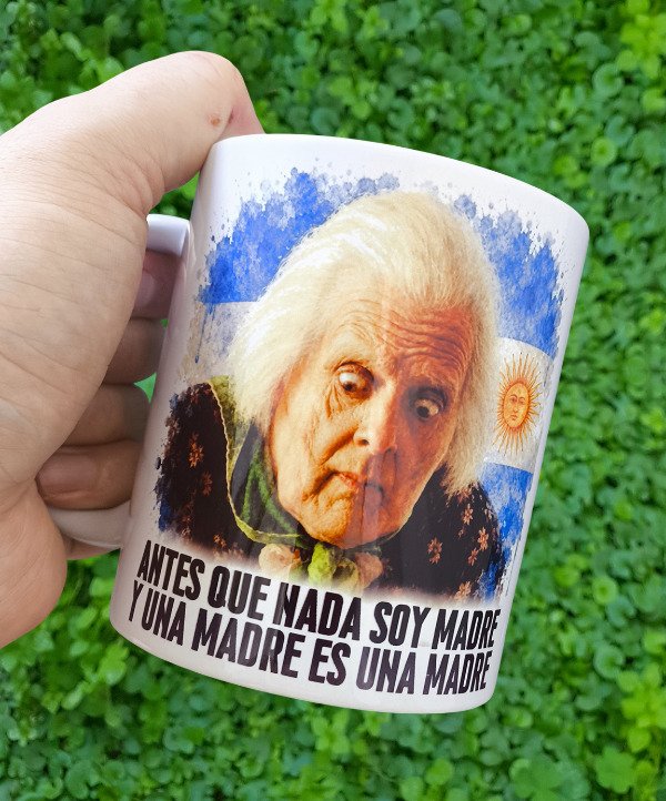 Producto - Esperando la Carroza // Antes que nada soy madre, y una madre es una madre
