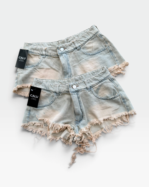 Producto - SHORT DE JEAN TIRO BAJO OXIDO CLARO KIEV 0759
