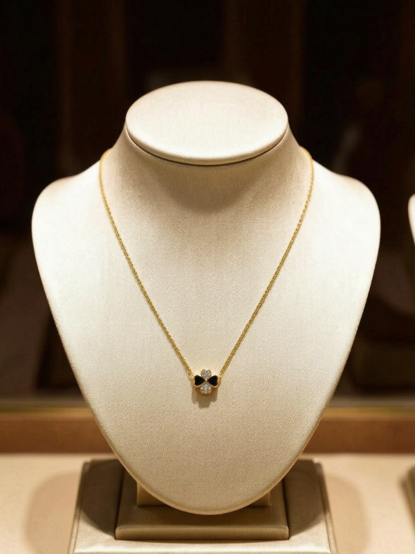 Producto - Collar trébol
