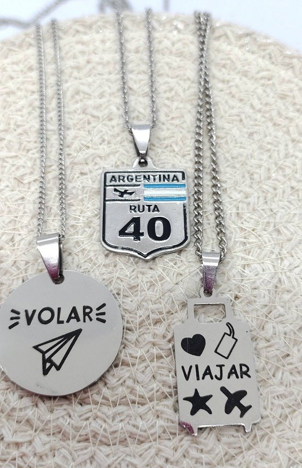 Producto - Dije de Frases-" Viajar .."
