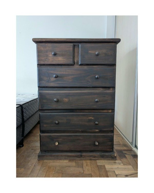 Producto - Cajonera de madera teñida	/ 118x60x40