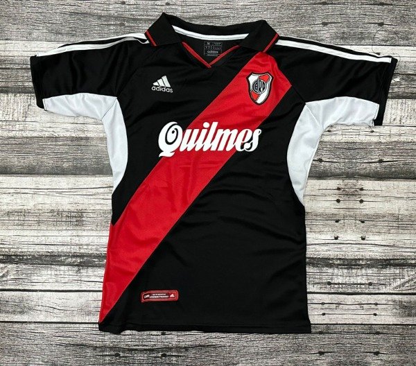 Producto - Camiseta River Retro Quilmes
