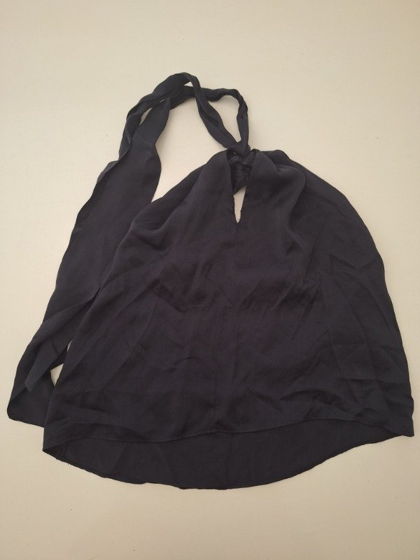 Producto - Top negro Ayres