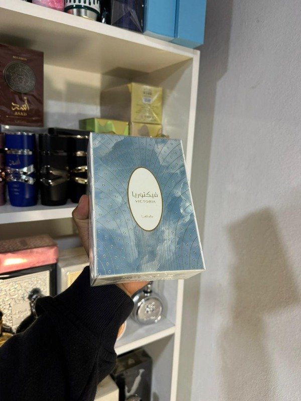 Producto - Lattafa Victoria 100ml