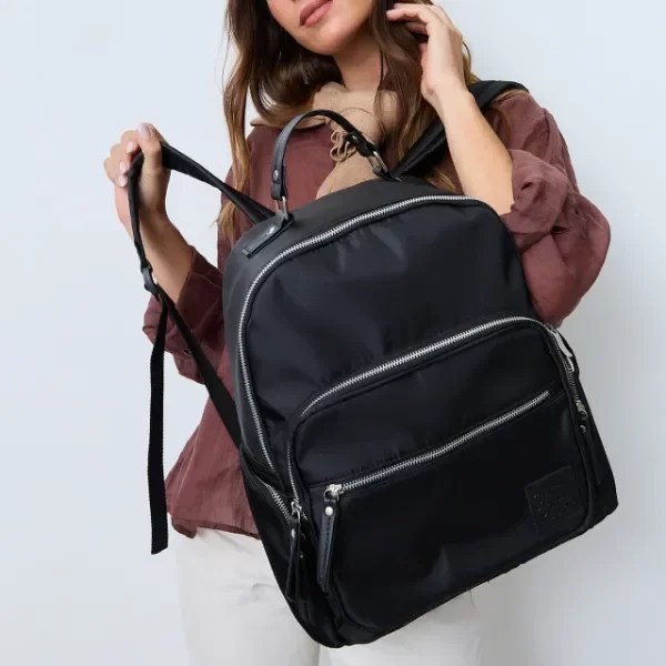 Producto - Mochila de tela impermeable Negra