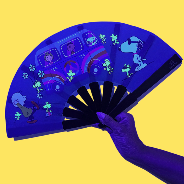 Producto - Abanico NEÓN "Snoopy 70's" -Con accesorios-