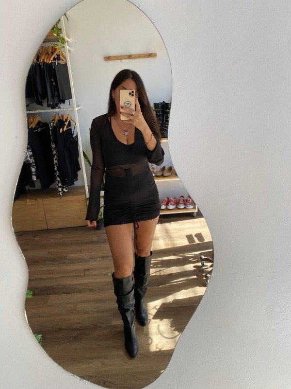 Producto - Vestido negro de microtul con frunce talle S/M