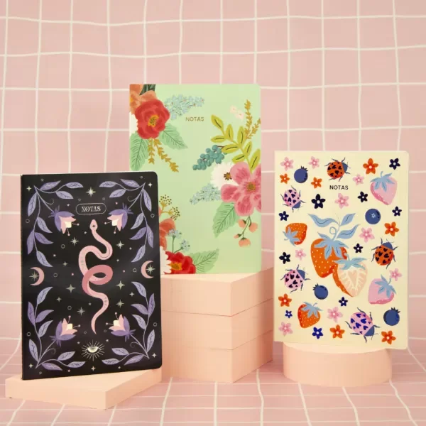 Producto - Libreta cosida a4 rayada