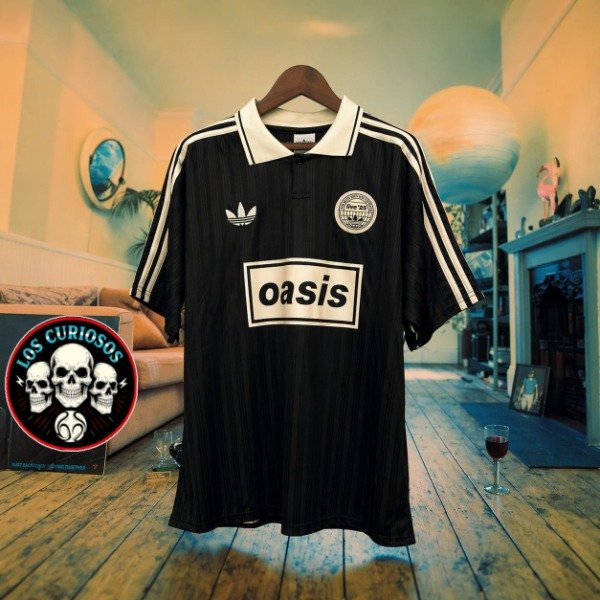 Producto - Chomba Oasis negra