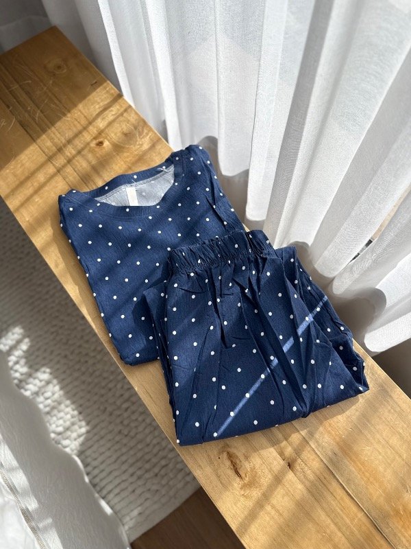 Producto - Pijama CALMA (lunar azul)