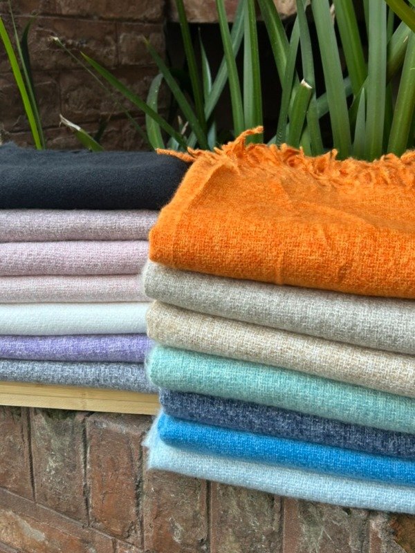 Producto - Manton-bufandon LOLA