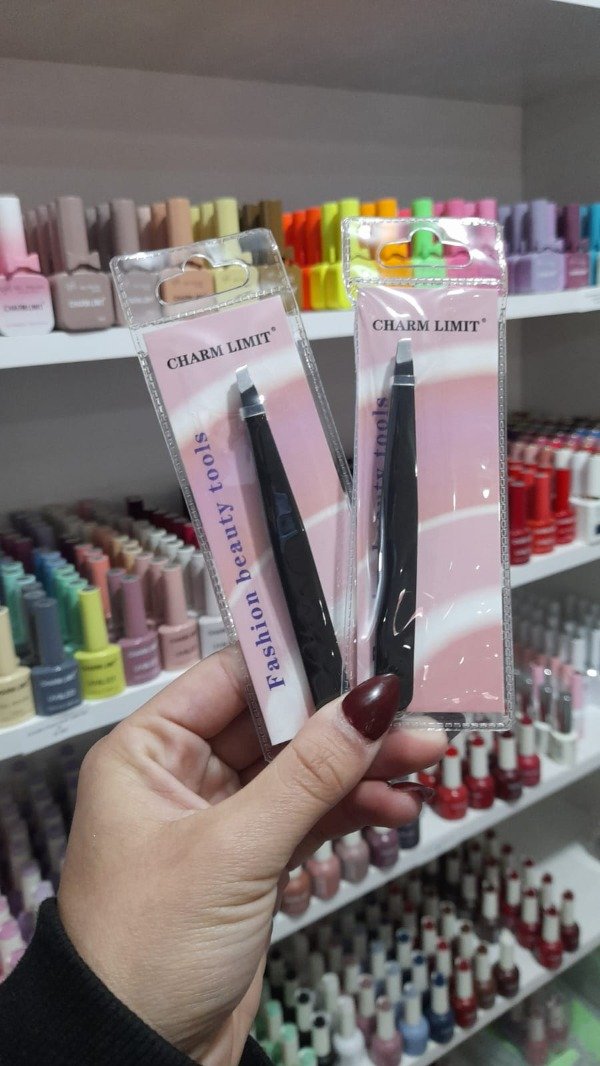 Producto - Pincita de depilar Charm limit