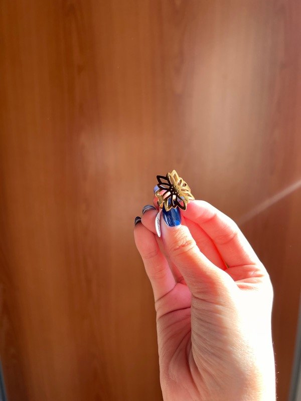 Producto - Anillo grande flor