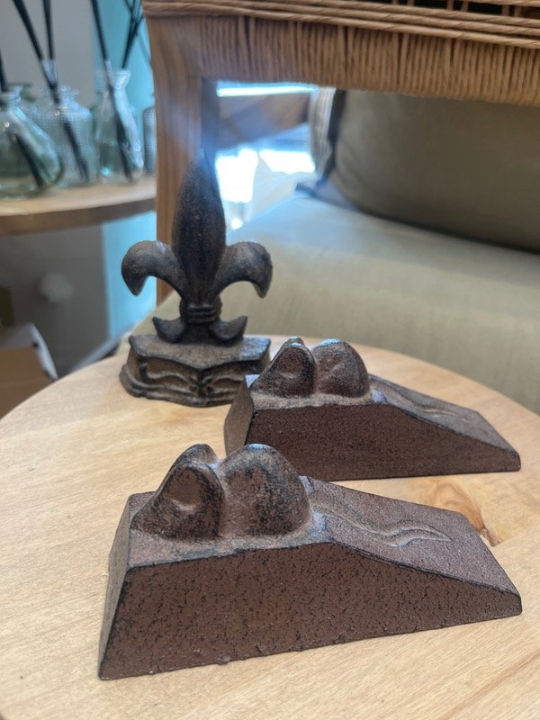 Producto - Trabapuertas hierro