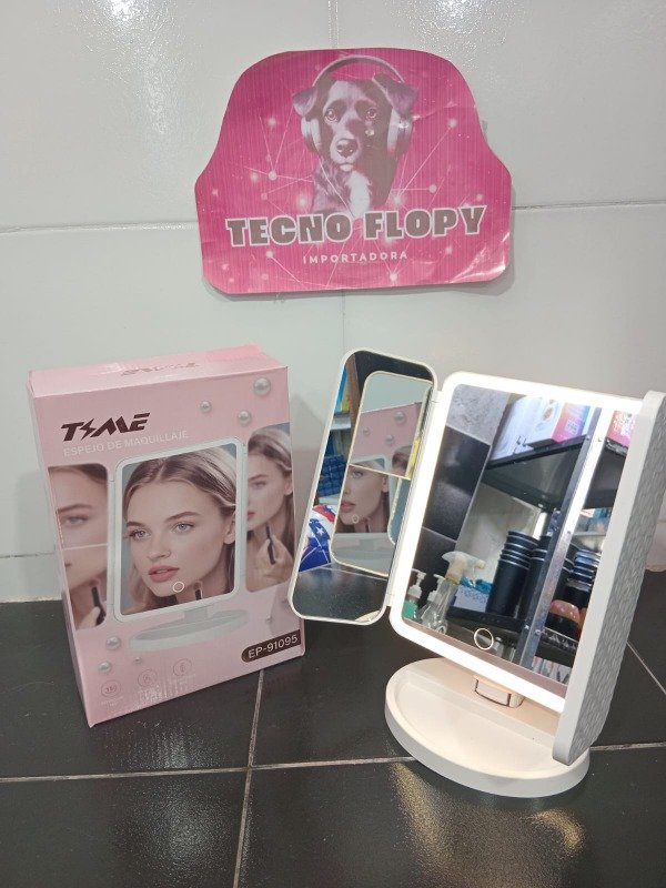 Producto - Espejo time led con zoom  EP 91095