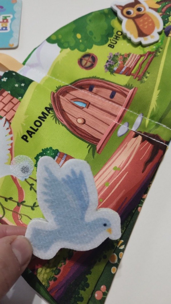 Producto - Libro de tela con abrojo para animalitos del cielo - 1